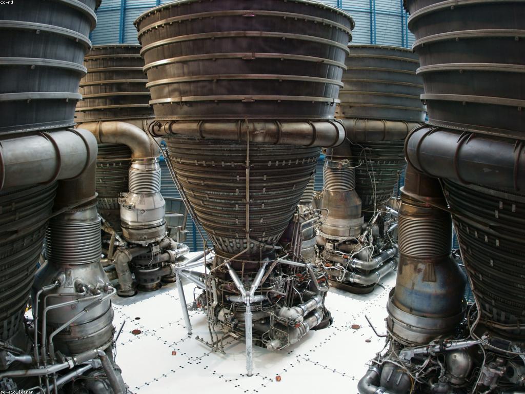 វិធីសាស្រ្តទំនាក់ទំនងនិងការប្រែប្រួលនៅក្នុងព័ត៌មានបច្ចុប្បន្ន